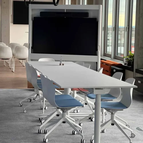 Meetingraum Siemenswerke im Satelliten SoHo in München-Obersendling | 1000 Satellites bietet Eventmöglichkeiten in München, Hamburg und der Region Rhein-Neckar