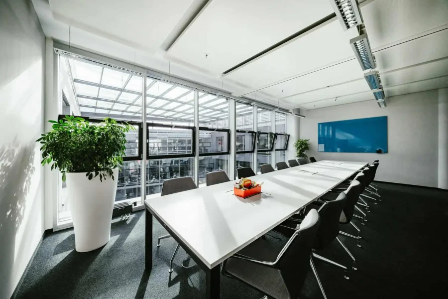 Meetingraum Karl Valentin im Satelliten Theresienhöhe in München | 1000 Satellites bietet Eventmöglichkeiten in München, Hamburg und der Region Rhein-Neckar